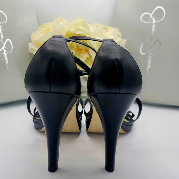 Jessica Simpson Y2K Leather Sexy Black and Gold Women's Sandals Heels Size 8.5 - Picture 3 of 7